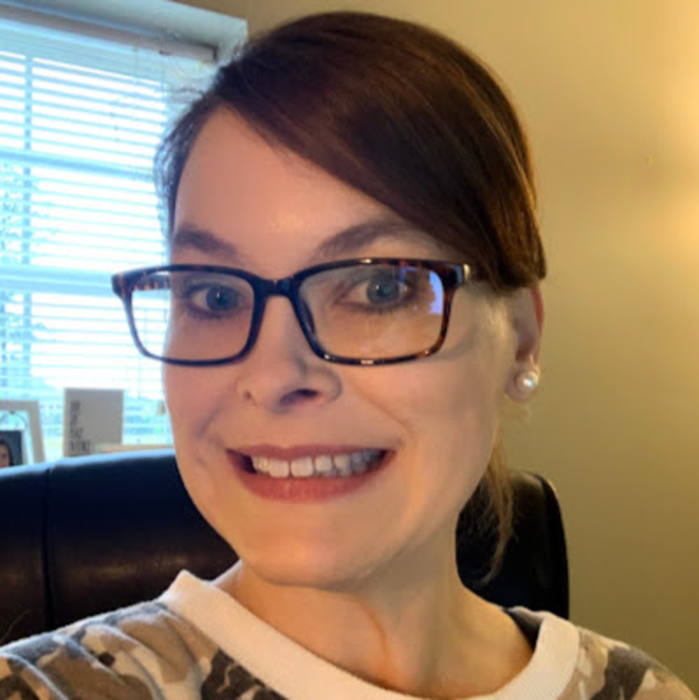 Meet your Posher, Rebecca